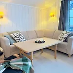 Appartement 2-bedroom With Balcony & Fireplace!