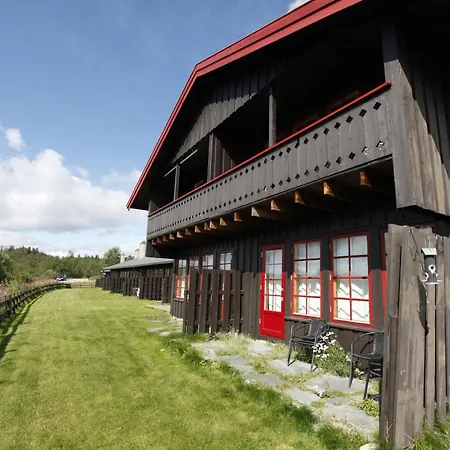 2-bedroom With Balcony & Fireplace! アパート *