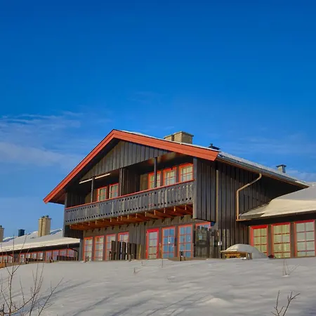 2-bedroom With Balcony & Fireplace! Appartamento