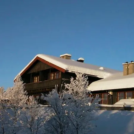 2-bedroom With Balcony & Fireplace! Beitostolen