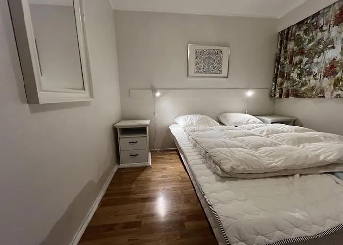2-bedroom With Balcony & Fireplace! Beitostolen