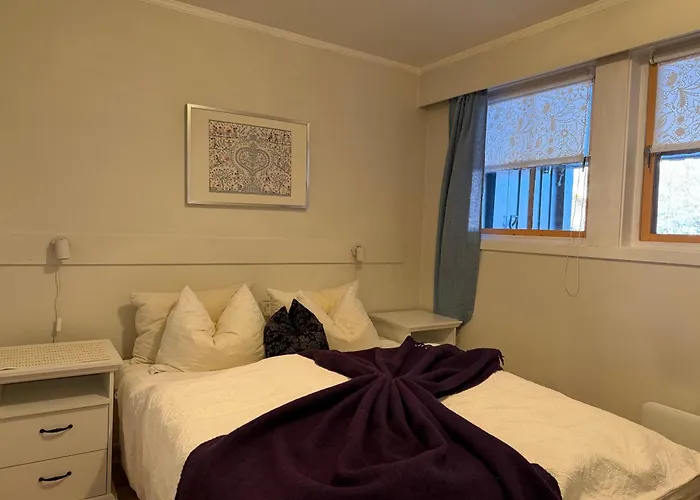 2-bedroom With Balcony & Fireplace! Beitostolen