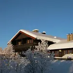 2-bedroom With Balcony & Fireplace! Beitostolen